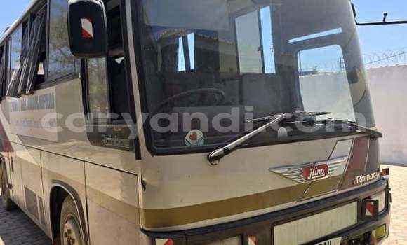 Acheter Occasion Utilitaire Hino Ranger Autre à Lusaka, Zambie Acheter Occasion Utilitaire Hino Ranger Autre à Lusaka, Zambie