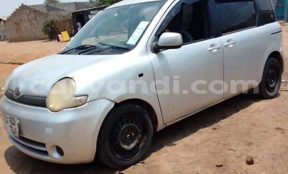Acheter Occasion Voiture Toyota Sienta Bleu à Lusaka, Zambie Acheter Occasion Voiture Toyota Sienta Bleu à Lusaka, Zambie