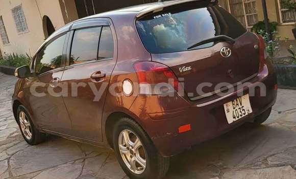 Acheter Occasion Voiture Toyota Vitz Rouge à Lusaka, Zambie Acheter Occasion Voiture Toyota Vitz Rouge à Lusaka, Zambie