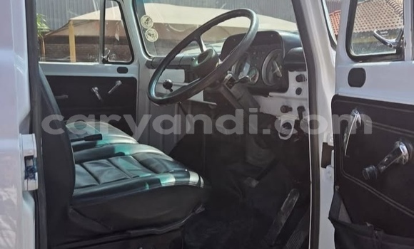 Acheter Occasion Utilitaire Toyota DA Blanc à Lusaka, Zambie Acheter Occasion Utilitaire Toyota DA Blanc à Lusaka, Zambie