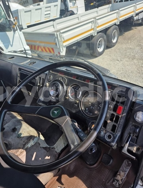 Big with watermark mercedes benz tipper zambia lusaka 30431