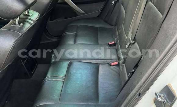 Nunua Ilio tumika BMW X3 Nyeupe Gari ndani ya Lusaka nchini Zambia Nunua Ilio tumika BMW X3 Nyeupe Gari ndani ya Lusaka nchini Zambia