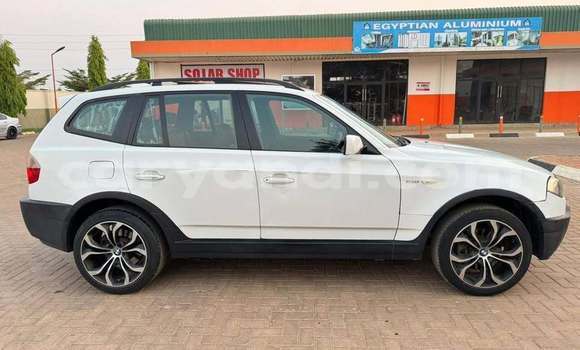 Nunua Ilio tumika BMW X3 Nyeupe Gari ndani ya Lusaka nchini Zambia Nunua Ilio tumika BMW X3 Nyeupe Gari ndani ya Lusaka nchini Zambia