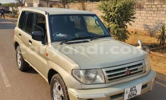 Acheter Occasion Voiture Mitsubishi Pajero iO Autre à Lusaka, Zambie