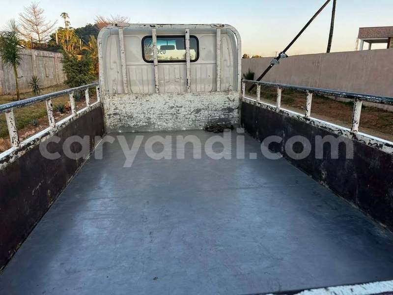 Big with watermark renault d55 zambia lusaka 30441