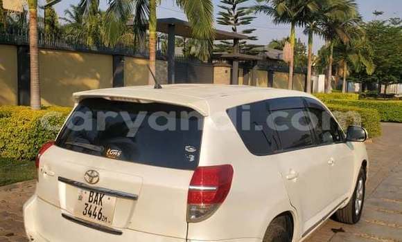 Nunua Ilio tumika Toyota Vanguard Nyeupe Gari ndani ya Lusaka nchini Zambia Nunua Ilio tumika Toyota Vanguard Nyeupe Gari ndani ya Lusaka nchini Zambia