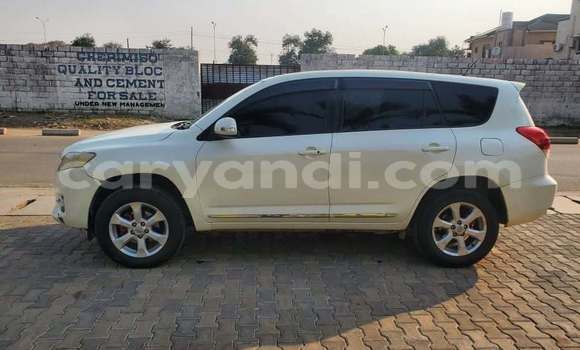 Nunua Ilio tumika Toyota Vanguard Nyeupe Gari ndani ya Lusaka nchini Zambia Nunua Ilio tumika Toyota Vanguard Nyeupe Gari ndani ya Lusaka nchini Zambia