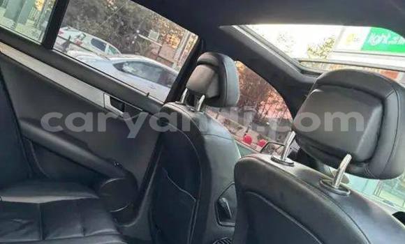 Nunua Ilio tumika Mercedes-Benz C-Classe Nyingine Gari ndani ya Lusaka nchini Zambia Nunua Ilio tumika Mercedes-Benz C-Classe Nyingine Gari ndani ya Lusaka nchini Zambia