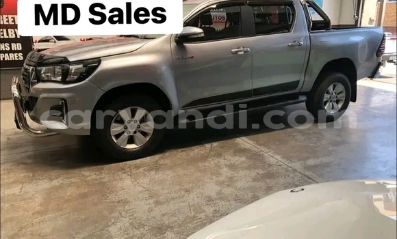 Tenga Tsaru Toyota Hilux Zvimwe Mota in Lusaka in Zambia Tenga Tsaru Toyota Hilux Zvimwe Mota in Lusaka in Zambia