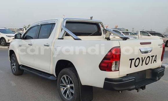 Buy Used Toyota Hilux White Car in Lusaka in Zambia Buy Used Toyota Hilux White Car in Lusaka in Zambia