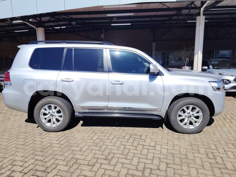 Big with watermark toyota land cruiser prado zambia lusaka 30472