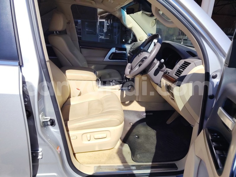 Big with watermark toyota land cruiser prado zambia lusaka 30472