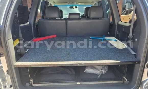 Acheter Occasion Voiture Toyota Land Cruiser Prado Blanc à Lusaka, Zambie Acheter Occasion Voiture Toyota Land Cruiser Prado Blanc à Lusaka, Zambie