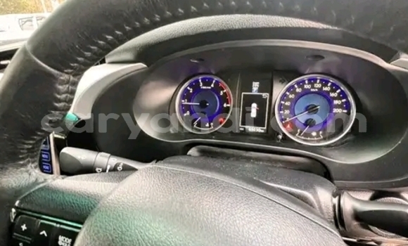 Buy Import Toyota Hilux White Car in Lusaka in Zambia Buy Import Toyota Hilux White Car in Lusaka in Zambia