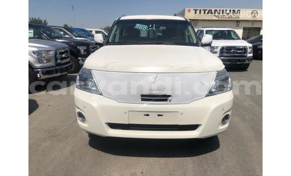 Acheter Import Voiture Nissan Patrol Blanc à Import - Dubai, Zambie Acheter Import Voiture Nissan Patrol Blanc à Import - Dubai, Zambie