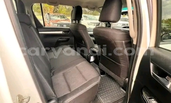 Buy Import Toyota Hilux White Car in Lusaka in Zambia Buy Import Toyota Hilux White Car in Lusaka in Zambia