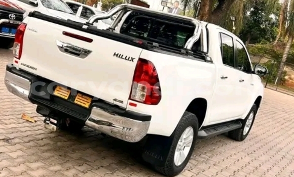 Buy Import Toyota Hilux White Car in Lusaka in Zambia Buy Import Toyota Hilux White Car in Lusaka in Zambia