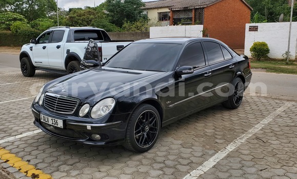 Buy Used Mercedes‒Benz E–Class Black Car in Lusaka in Zambia Buy Used Mercedes‒Benz E–Class Black Car in Lusaka in Zambia
