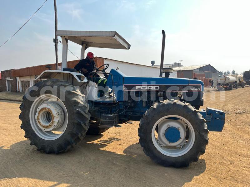 Big with watermark ford e 150 cargo van zambia kitwe 30494