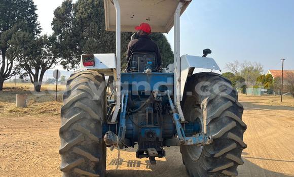 Buy Used Ford E 150 Cargo Van Blue Truck in Kitwe in Zambia Buy Used Ford E 150 Cargo Van Blue Truck in Kitwe in Zambia