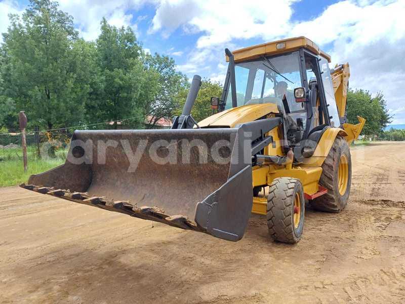 Big with watermark caterpillar 120 zambia lusaka 30496