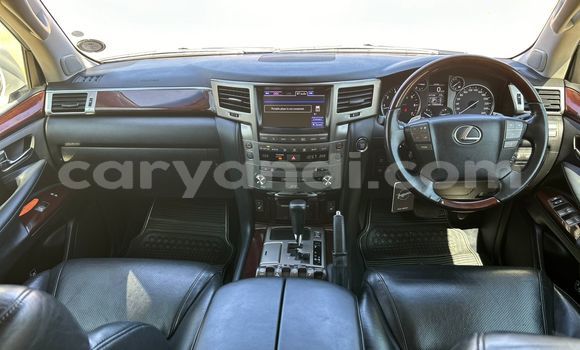 Buy Used Toyota Land Cruiser Prado White Car in Lusaka in Zambia Buy Used Toyota Land Cruiser Prado White Car in Lusaka in Zambia