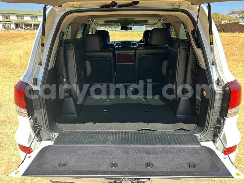 Big with watermark toyota land cruiser prado zambia lusaka 30498