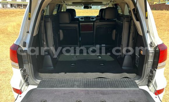 Buy Used Toyota Land Cruiser Prado White Car in Lusaka in Zambia Buy Used Toyota Land Cruiser Prado White Car in Lusaka in Zambia