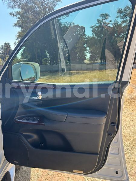 Big with watermark toyota land cruiser prado zambia lusaka 30498