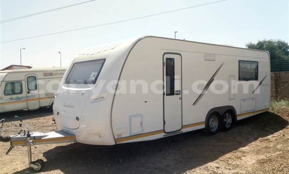 Buy Used Ricomag BW200 White Truck in Lusaka in Zambia