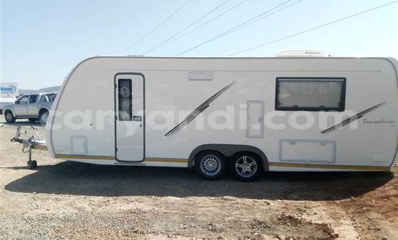 Buy Used Ricomag BW200 White Truck in Lusaka in Zambia Buy Used Ricomag BW200 White Truck in Lusaka in Zambia