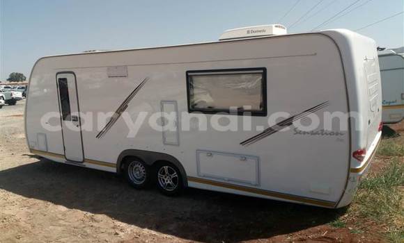 Buy Used Ricomag BW200 White Truck in Lusaka in Zambia Buy Used Ricomag BW200 White Truck in Lusaka in Zambia