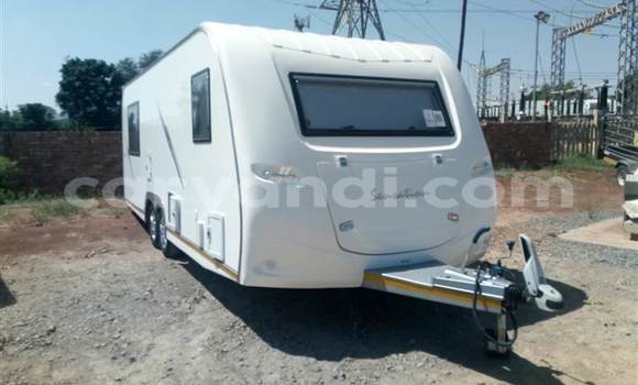 Buy Used Ricomag BW200 White Truck in Lusaka in Zambia Buy Used Ricomag BW200 White Truck in Lusaka in Zambia