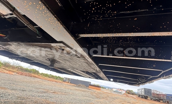 Buy Used DAF CF Blue Truck in Lusaka in Zambia Buy Used DAF CF Blue Truck in Lusaka in Zambia