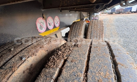 Buy Used DAF CF Blue Truck in Lusaka in Zambia Buy Used DAF CF Blue Truck in Lusaka in Zambia