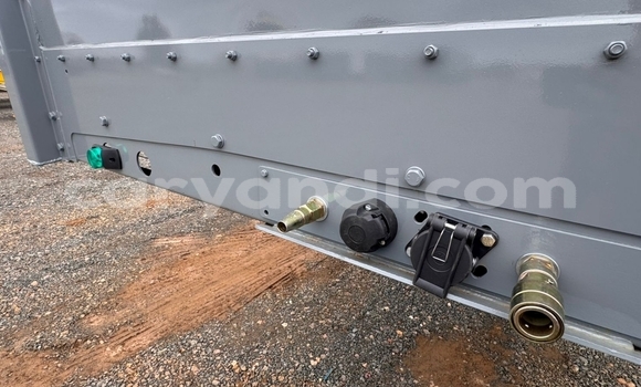 Buy Used DAF CF Blue Truck in Lusaka in Zambia Buy Used DAF CF Blue Truck in Lusaka in Zambia