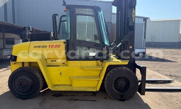 Buy Used Caterpillar 120 Green Truck in Kitwe in Zambia Buy Used Caterpillar 120 Green Truck in Kitwe in Zambia