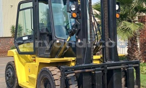Buy Used Caterpillar 120 Green Truck in Kitwe in Zambia Buy Used Caterpillar 120 Green Truck in Kitwe in Zambia