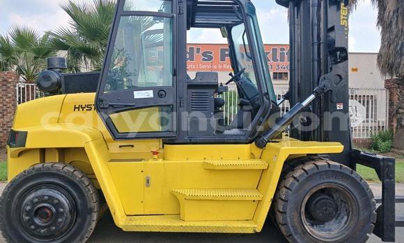 Buy Used Caterpillar 120 Green Truck in Kitwe in Zambia Buy Used Caterpillar 120 Green Truck in Kitwe in Zambia