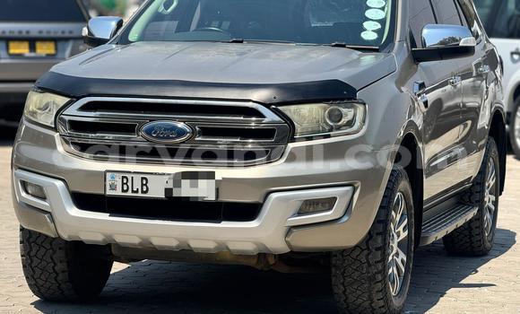 Acheter Occasion Voiture Ford Everest Beige à Lusaka, Zambie Acheter Occasion Voiture Ford Everest Beige à Lusaka, Zambie