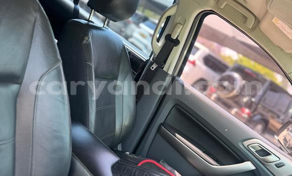 Acheter Occasion Voiture Ford Everest Beige à Lusaka, Zambie Acheter Occasion Voiture Ford Everest Beige à Lusaka, Zambie