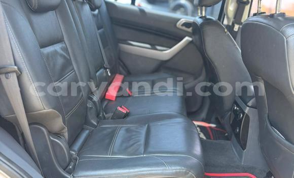 Acheter Occasion Voiture Ford Everest Beige à Lusaka, Zambie Acheter Occasion Voiture Ford Everest Beige à Lusaka, Zambie