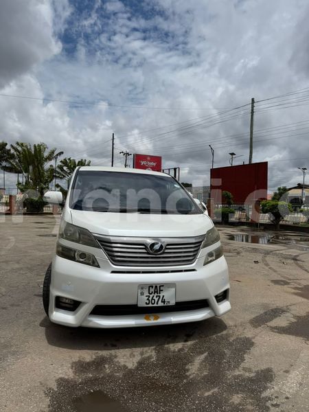 Big with watermark toyota alphard zambia lusaka 30511