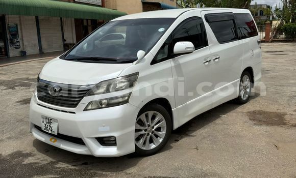 Acheter Occasion Voiture Toyota Alphard Blanc à Lusaka, Zambie Acheter Occasion Voiture Toyota Alphard Blanc à Lusaka, Zambie