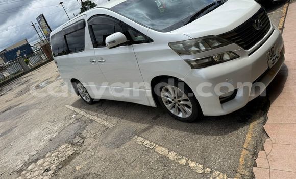 Acheter Occasion Voiture Toyota Alphard Blanc à Lusaka, Zambie Acheter Occasion Voiture Toyota Alphard Blanc à Lusaka, Zambie
