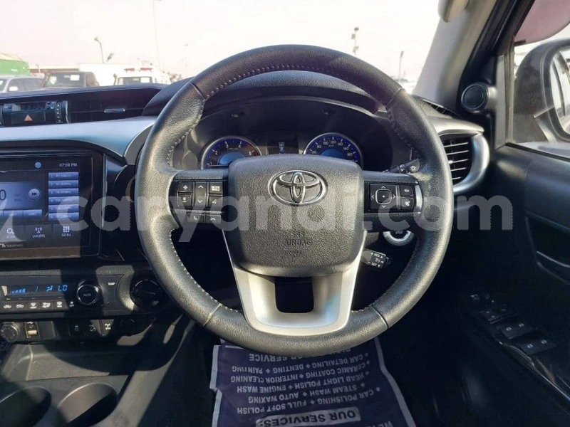 Big with watermark toyota hilux zambia lusaka 30515