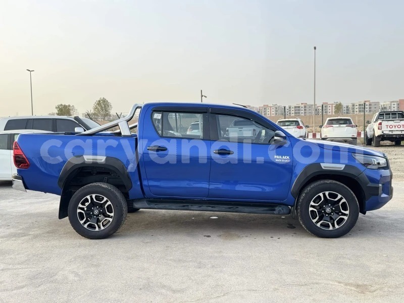 Big with watermark toyota hilux zambia lusaka 30516
