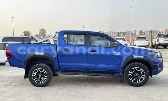 Tenga Tsaru Toyota Hilux Bhuruu Mota in Lusaka in Zambia Tenga Tsaru Toyota Hilux Bhuruu Mota in Lusaka in Zambia