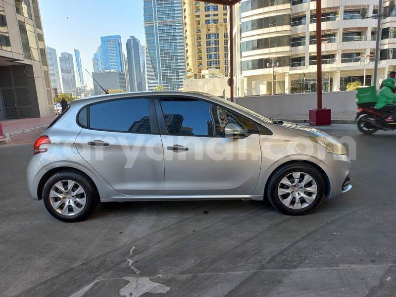 Big with watermark peugeot 208 zambia lusaka 30531