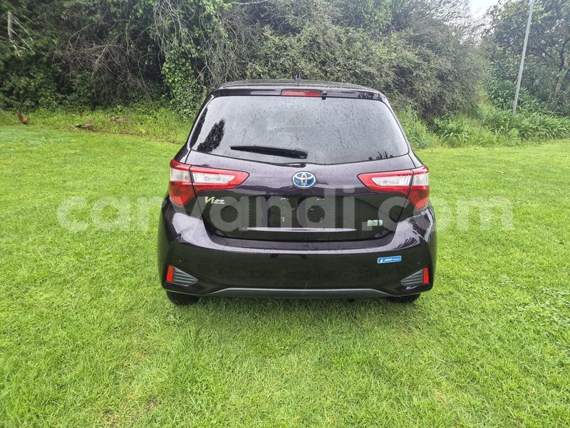 Big with watermark toyota vitz zambia lusaka 30533